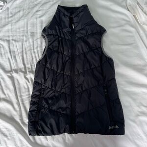 Bench-Girl’s Black Vest girls large